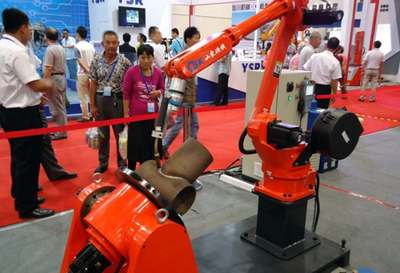 山東礦機智能機器人閃耀中日韓產業博覽會，引領礦山機械銷售新紀元